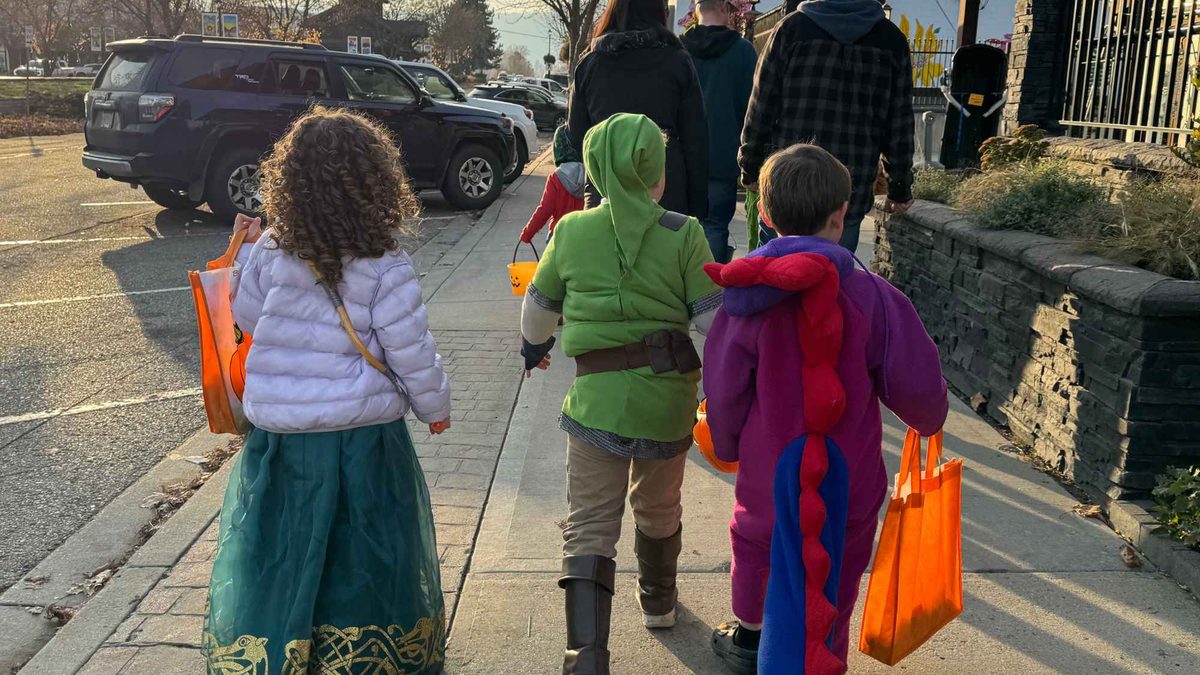 Halloween Trick or Treat Trail